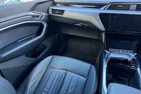 15 of 59 for Audi e-tron 50 Technik Auto quattro 5dr 71.2kWh