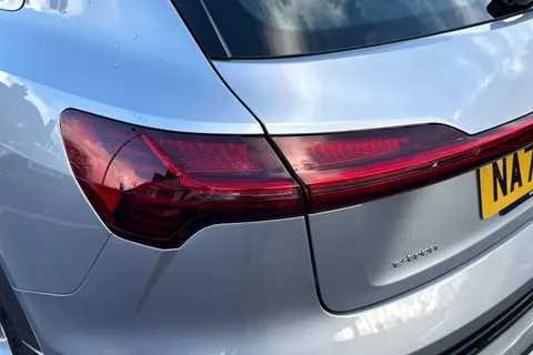 16 of 59 for Audi e-tron 50 Technik Auto quattro 5dr 71.2kWh