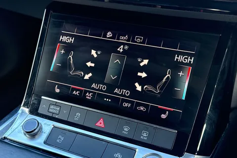 19 of 59 for Audi e-tron 50 Technik Auto quattro 5dr 71.2kWh