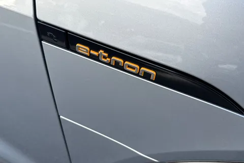 27 of 59 for Audi e-tron 50 Technik Auto quattro 5dr 71.2kWh
