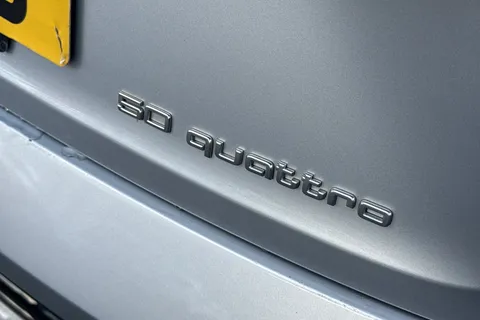 31 of 59 for Audi e-tron 50 Technik Auto quattro 5dr 71.2kWh