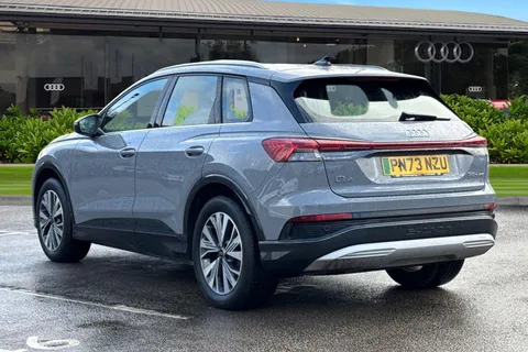 PN73NZU Audi Q4 e-tron Q4  Sport 35 e-tron  125,00 kW Thumbnail #2