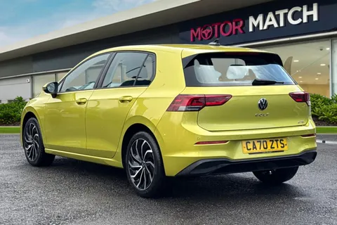 CA70ZTS Volkswagen Golf 1.5 eTSI MHEV Life DSG Euro 6 (s/s) 5dr Thumbnail #3