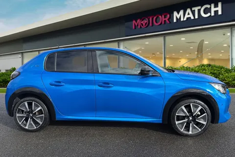 CY22CVG PEUGEOT e-208 50kWh GT Auto 5dr (7kW Charger) Thumbnail #4