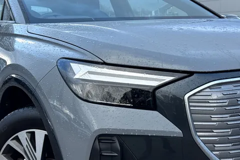 PN73NZU Audi Q4 e-tron Q4  Sport 35 e-tron  125,00 kW Thumbnail #9