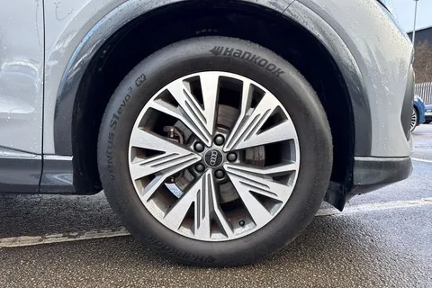 PN73NZU Audi Q4 e-tron Q4  Sport 35 e-tron  125,00 kW Thumbnail #10