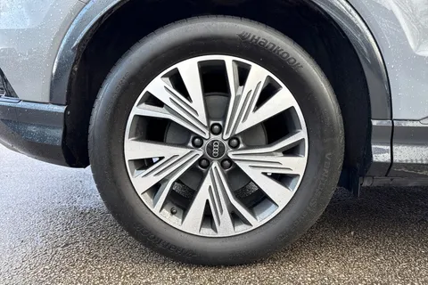 PN73NZU Audi Q4 e-tron Q4  Sport 35 e-tron  125,00 kW Thumbnail #11