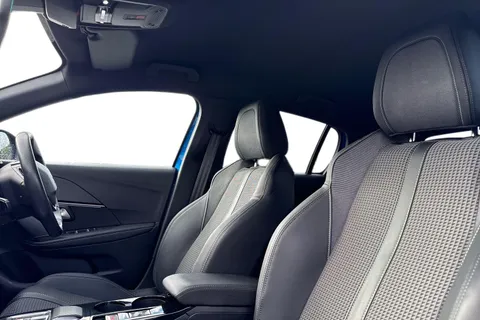 CY22CVG PEUGEOT e-208 50kWh GT Auto 5dr (7kW Charger) Thumbnail #17