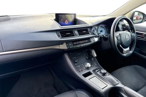 15 of 64 for Lexus Ct 1.8 200h Luxury CVT Euro 6 (s/s) 5dr