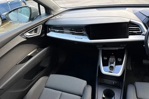 PN73NZU Audi Q4 e-tron Q4  Sport 35 e-tron  125,00 kW Thumbnail #20