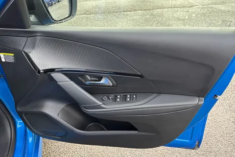 CY22CVG PEUGEOT e-208 50kWh GT Auto 5dr (7kW Charger) Thumbnail #22