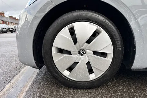 24 of 50 for Volkswagen ID.3 Pro 58kWh Life Auto 5dr