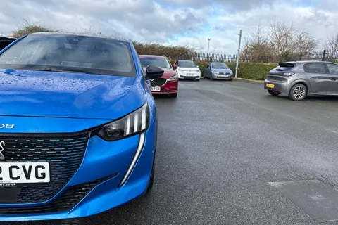 CY22CVG PEUGEOT e-208 50kWh GT Auto 5dr (7kW Charger) Thumbnail #27