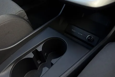 PN73NZU Audi Q4 e-tron Q4  Sport 35 e-tron  125,00 kW Thumbnail #32