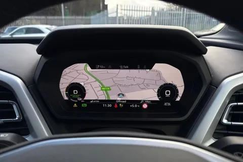 PN73NZU Audi Q4 e-tron Q4  Sport 35 e-tron  125,00 kW Thumbnail #37