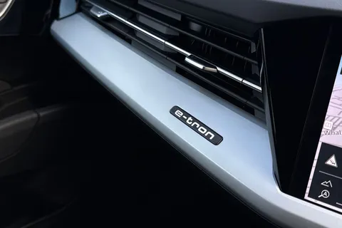 PN73NZU Audi Q4 e-tron Q4  Sport 35 e-tron  125,00 kW Thumbnail #39