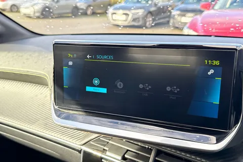 CY22CVG PEUGEOT e-208 50kWh GT Auto 5dr (7kW Charger) Thumbnail #49