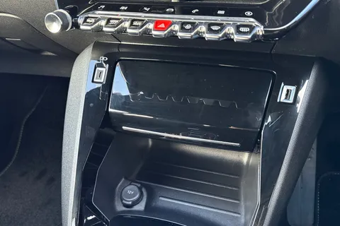 CY22CVG PEUGEOT e-208 50kWh GT Auto 5dr (7kW Charger) Thumbnail #61