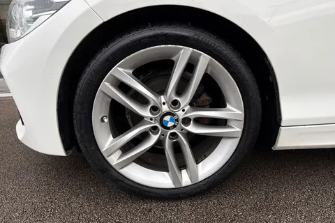 12 of 60 for BMW 1 Series 2.0 118d M Sport Euro 6 (s/s) 5dr