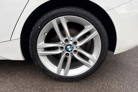 13 of 60 for BMW 1 Series 2.0 118d M Sport Euro 6 (s/s) 5dr