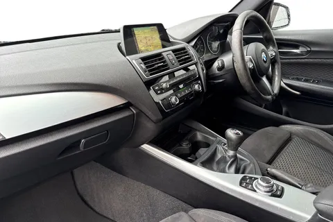 15 of 60 for BMW 1 Series 2.0 118d M Sport Euro 6 (s/s) 5dr