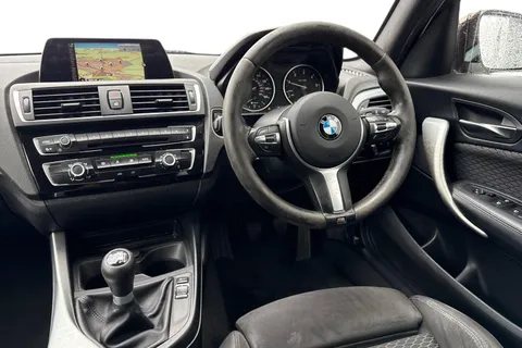 18 of 60 for BMW 1 Series 2.0 118d M Sport Euro 6 (s/s) 5dr