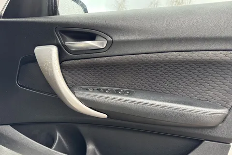 21 of 60 for BMW 1 Series 2.0 118d M Sport Euro 6 (s/s) 5dr