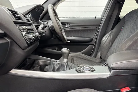 29 of 60 for BMW 1 Series 2.0 118d M Sport Euro 6 (s/s) 5dr