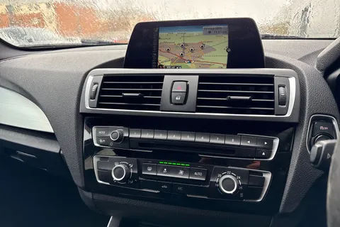 39 of 60 for BMW 1 Series 2.0 118d M Sport Euro 6 (s/s) 5dr