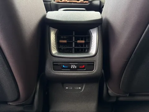 DA25BDU CUPRA Terramar 2.0 TSI 265 VZ2 5dr DSG 4Drive **PANORAMIC SUNROOF** Thumbnail #36