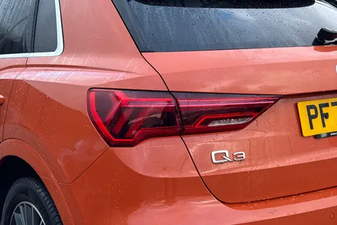 8 of 49 for Audi Q3 S line 35 TFSI 150 PS 6-speed