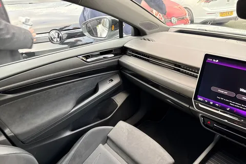 DE75RYG Volkswagen Id.7 210kW Match Pro 77kWh 5dr Auto | Area View Camera | IQ Lights Thumbnail #20