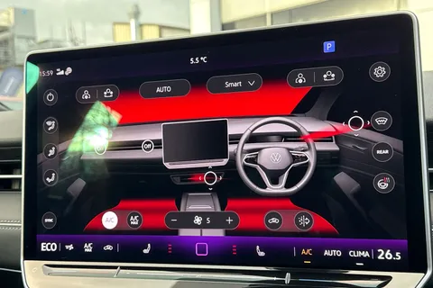 DE75RYG Volkswagen Id.7 210kW Match Pro 77kWh 5dr Auto | Area View Camera | IQ Lights Thumbnail #22