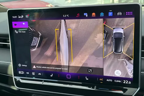 DE75RYG Volkswagen Id.7 210kW Match Pro 77kWh 5dr Auto | Area View Camera | IQ Lights Thumbnail #33