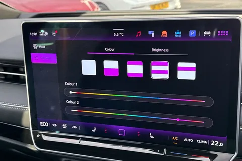 DE75RYG Volkswagen Id.7 210kW Match Pro 77kWh 5dr Auto | Area View Camera | IQ Lights Thumbnail #36