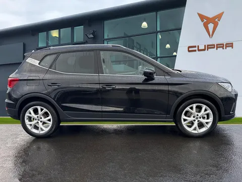 DC75BBK SEAT Arona 1.0 TSI 115 FR 5dr **DELIVERY MILEAGE** Thumbnail #4