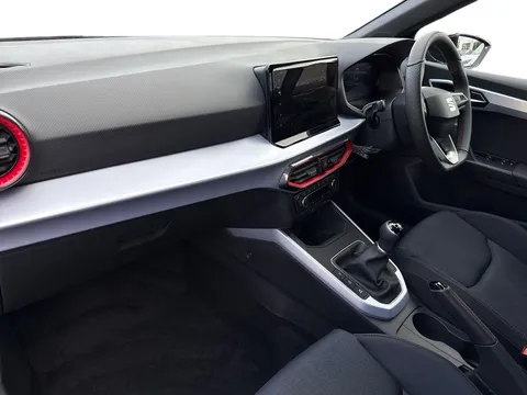 DC75BBK SEAT Arona 1.0 TSI 115 FR 5dr **DELIVERY MILEAGE** Thumbnail #9