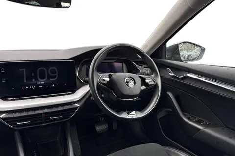 CX73PCF Škoda Octavia 1.4 TSI iV 13kWh SE L DSG Euro 6 (s/s) 5dr Thumbnail #14