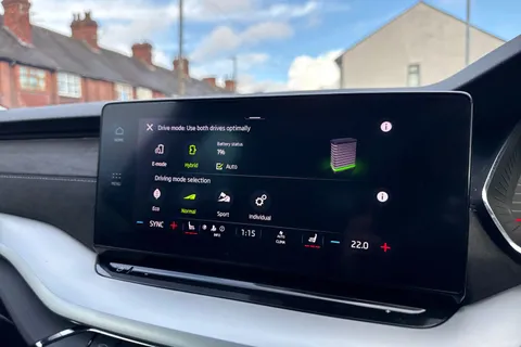 CX73PCF Škoda Octavia 1.4 TSI iV 13kWh SE L DSG Euro 6 (s/s) 5dr Thumbnail #39