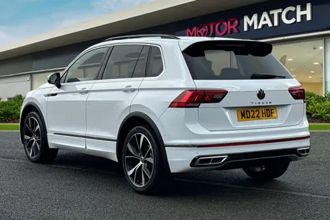 MD22HDF Volkswagen Tiguan 1.5 TSI R-Line DSG Euro 6 (s/s) 5dr Thumbnail #3