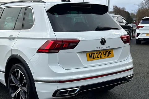 MD22HDF Volkswagen Tiguan 1.5 TSI R-Line DSG Euro 6 (s/s) 5dr Thumbnail #9