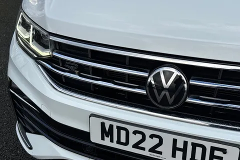 MD22HDF Volkswagen Tiguan 1.5 TSI R-Line DSG Euro 6 (s/s) 5dr Thumbnail #28