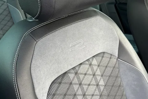 MD22HDF Volkswagen Tiguan 1.5 TSI R-Line DSG Euro 6 (s/s) 5dr Thumbnail #36