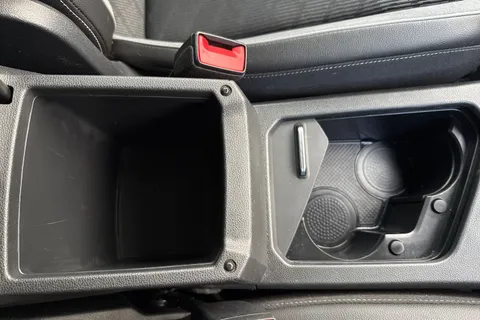 MD22HDF Volkswagen Tiguan 1.5 TSI R-Line DSG Euro 6 (s/s) 5dr Thumbnail #49