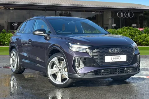 Audi Q4 e-tron 40 Black Edition Auto 5dr 82kWh Thumbnail #2