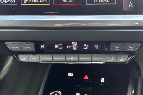 Audi Q4 e-tron 40 Black Edition Auto 5dr 82kWh Thumbnail #22