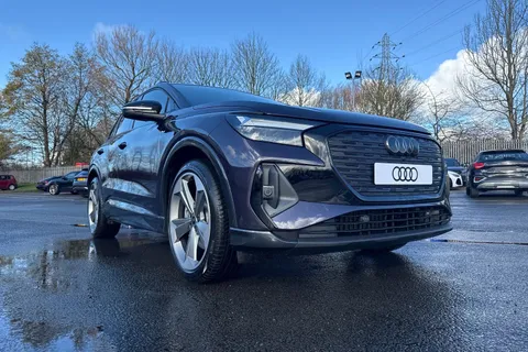Audi Q4 e-tron 40 Black Edition Auto 5dr 82kWh Thumbnail #28