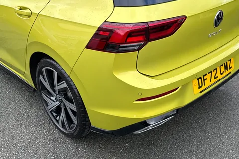 DF72CMZ Volkswagen Golf 1.5 TSI R-Line 5dr | Rear View Camera | Heated Seats Thumbnail #8