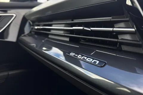 Audi Q4 e-tron 40 Black Edition Auto 5dr 82kWh Thumbnail #48