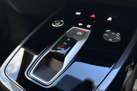 Audi Q4 e-tron 40 Black Edition Auto 5dr 82kWh Thumbnail #50